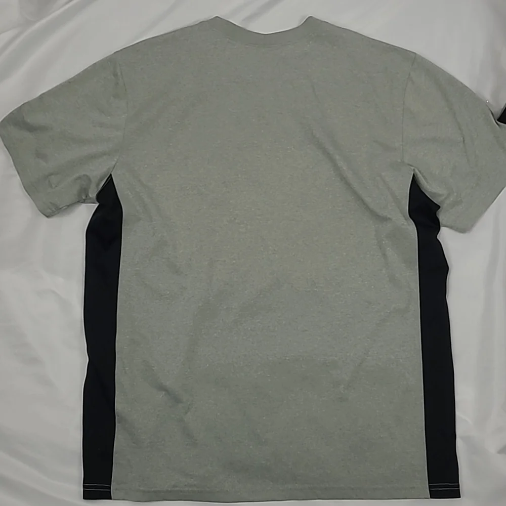 {Nike} Shirt Dri Fit - Picture 2 of 2